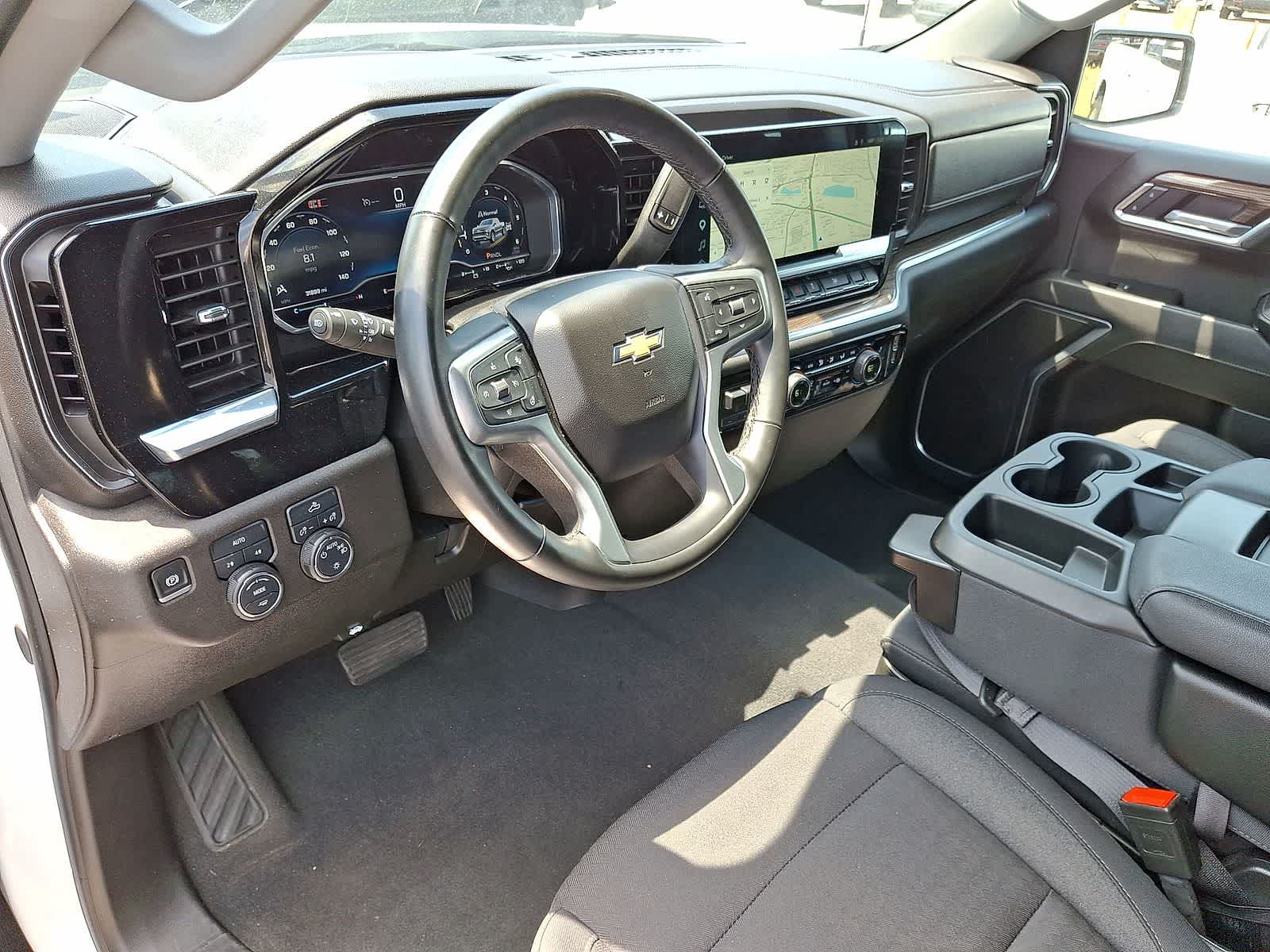 Thumbnail: 2025 Chevrolet Silverado 1500 - 16