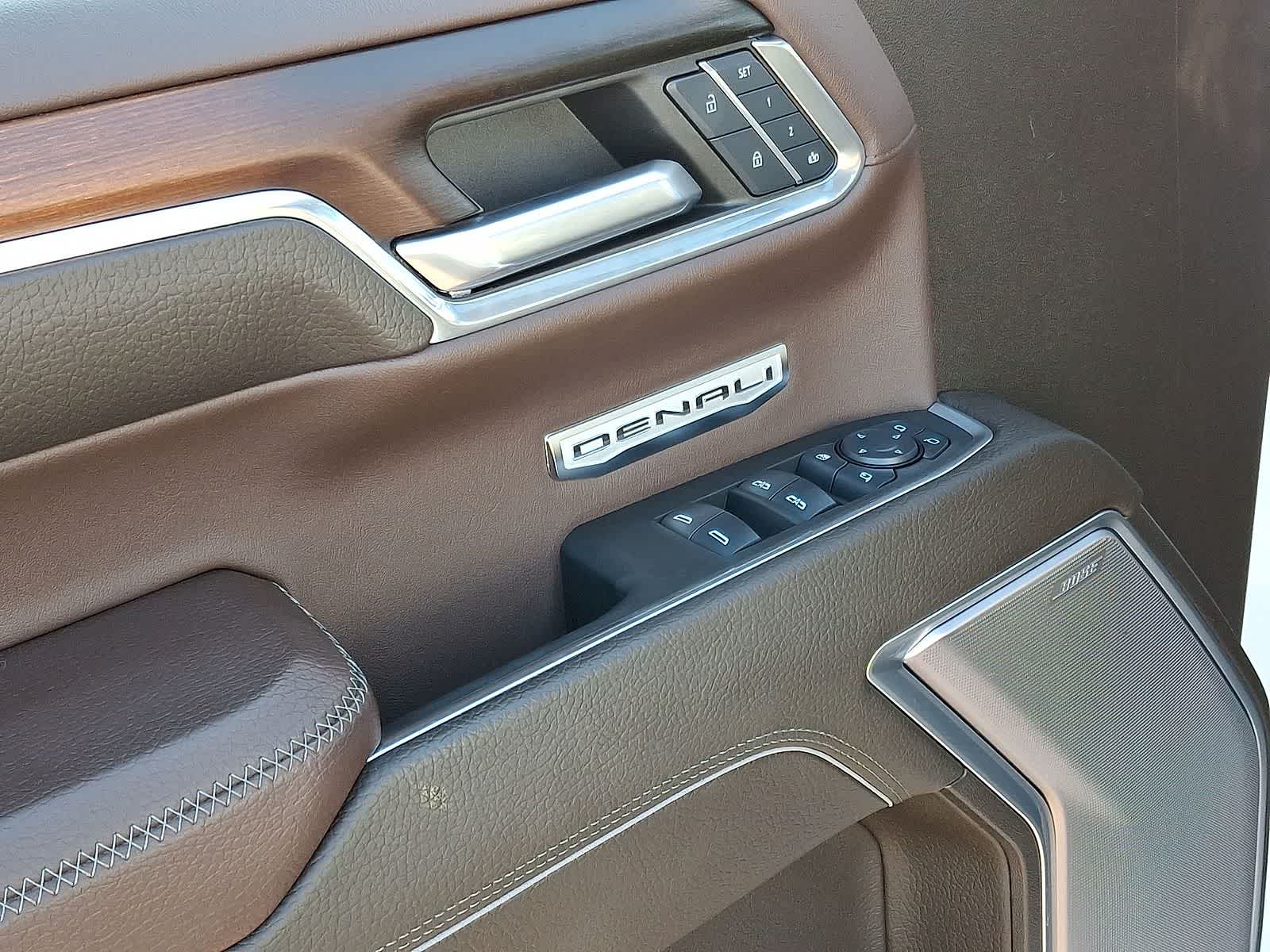 Thumbnail: 2024 GMC Sierra 1500 - 29