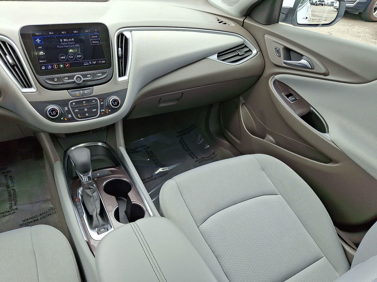 Thumbnail: 2023 Chevrolet Malibu - 12
