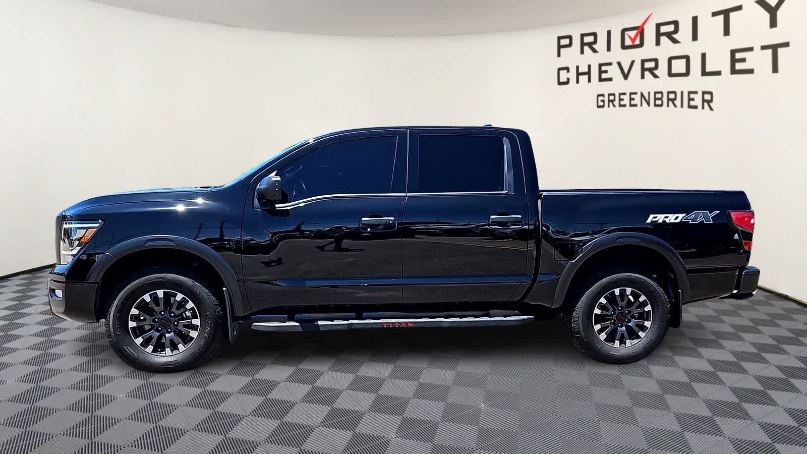Thumbnail: 2024 Nissan Titan - 5