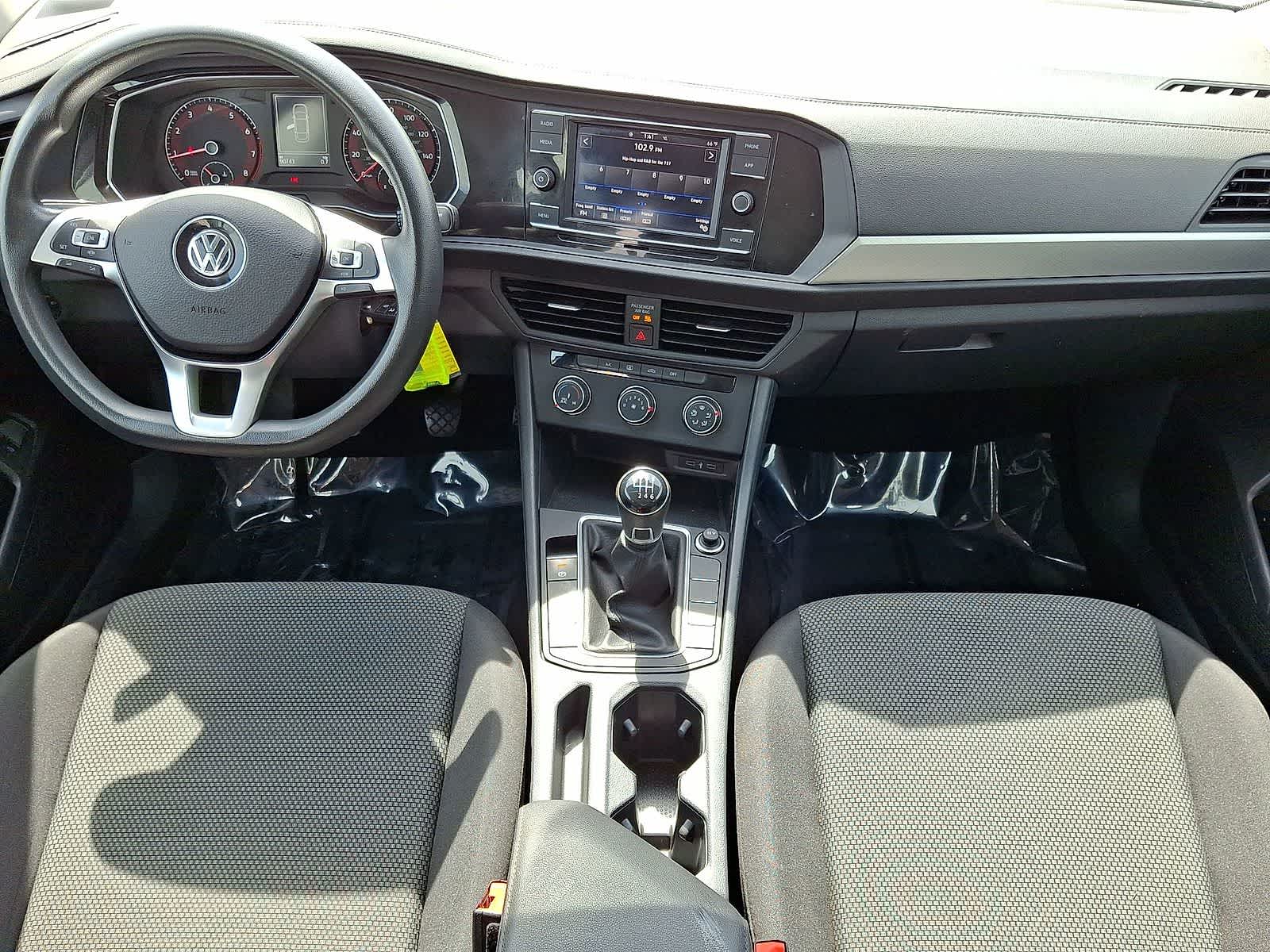 Thumbnail: 2021 Volkswagen Jetta - 24