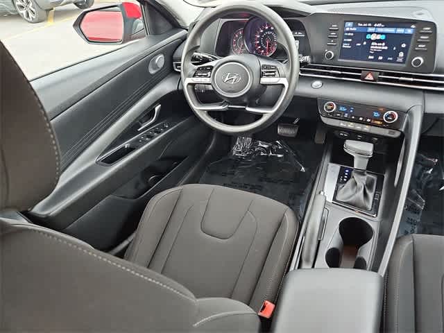 Thumbnail: 2023 Hyundai Elantra - 10