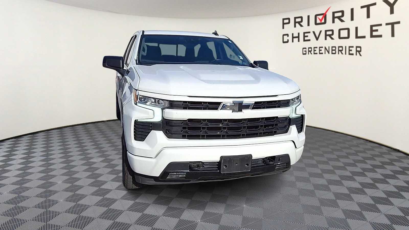 Thumbnail: 2022 Chevrolet Silverado 1500 - 3
