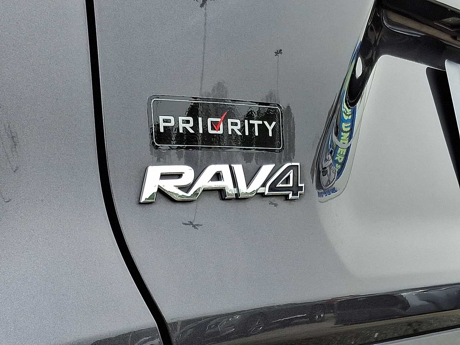 Thumbnail: 2022 Toyota RAV4 - 36