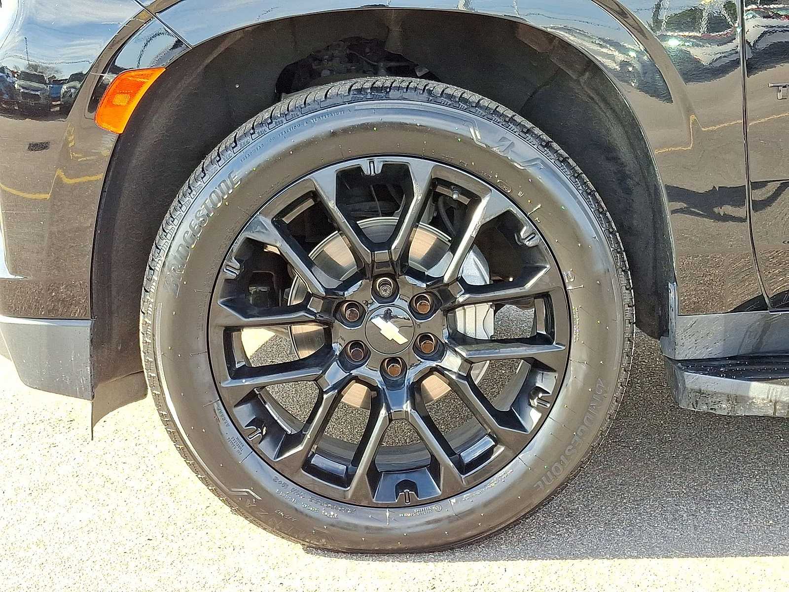 Thumbnail: 2023 Chevrolet Tahoe - 39