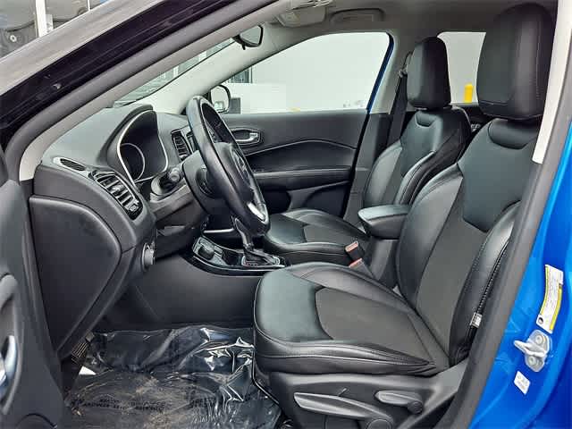 Thumbnail: 2020 Jeep Compass - 24