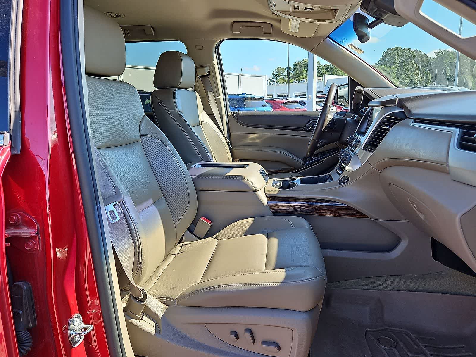 Thumbnail: 2015 GMC Yukon XL - 34