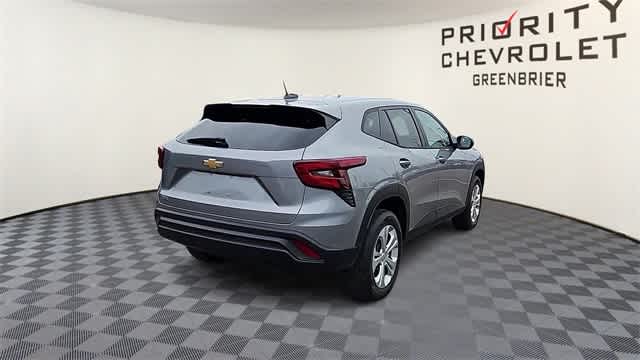 Thumbnail: 2024 Chevrolet Trax - 8