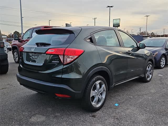 Thumbnail: 2018 Honda HR-V - 3