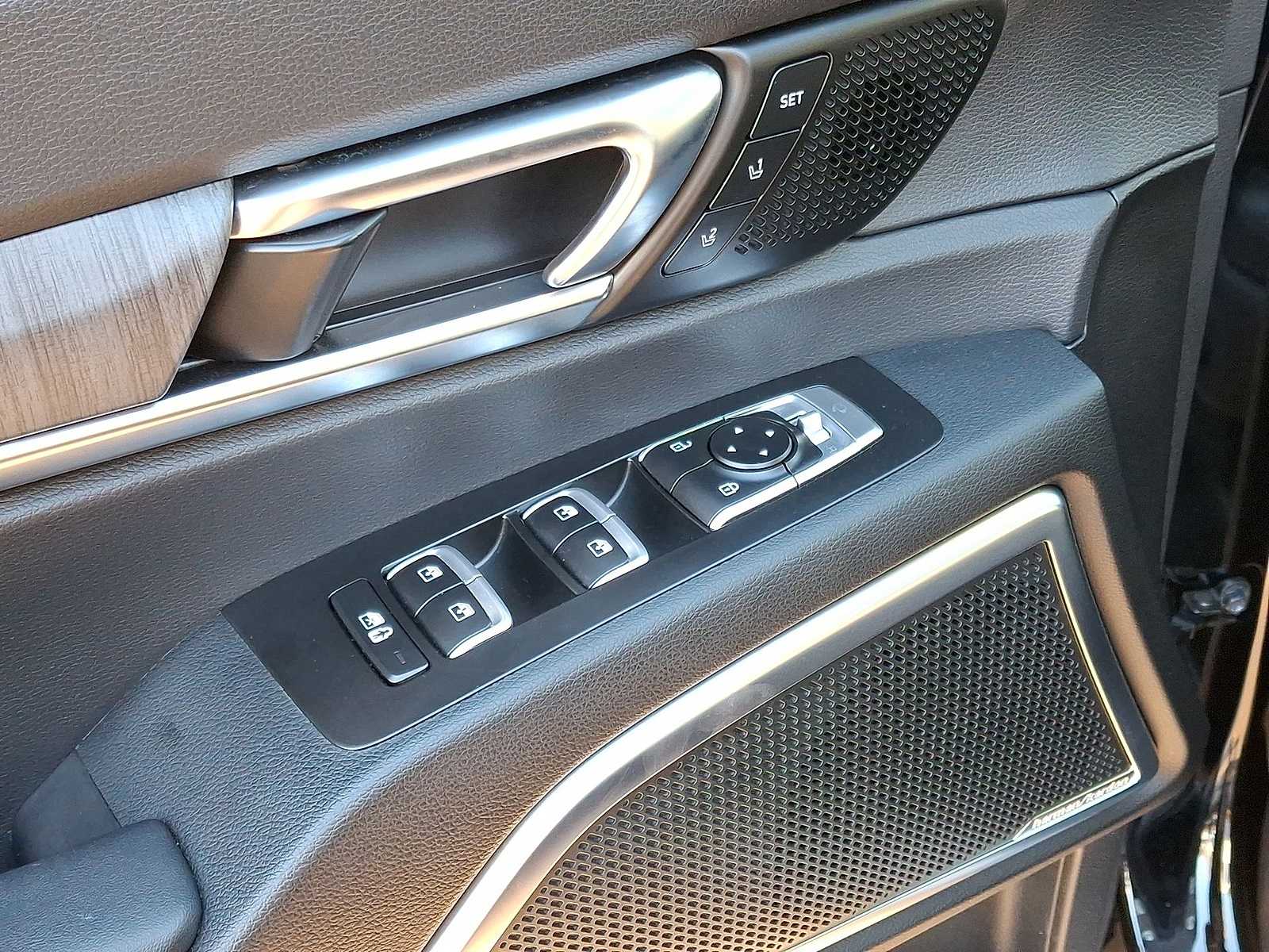 Thumbnail: 2024 Kia Telluride - 30