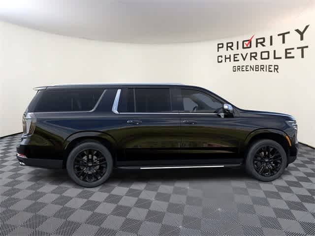 Thumbnail: 2026 Chevrolet Suburban - 5