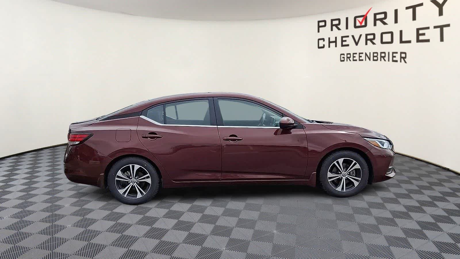 Thumbnail: 2022 Nissan Sentra - 9