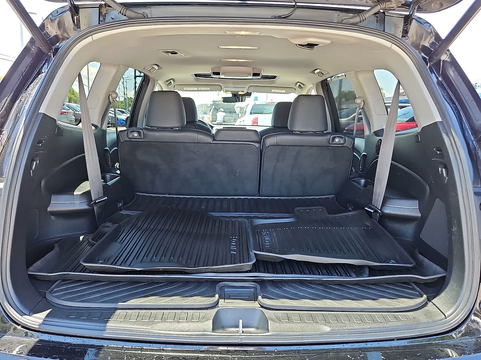 Thumbnail: 2021 Honda Pilot - 31