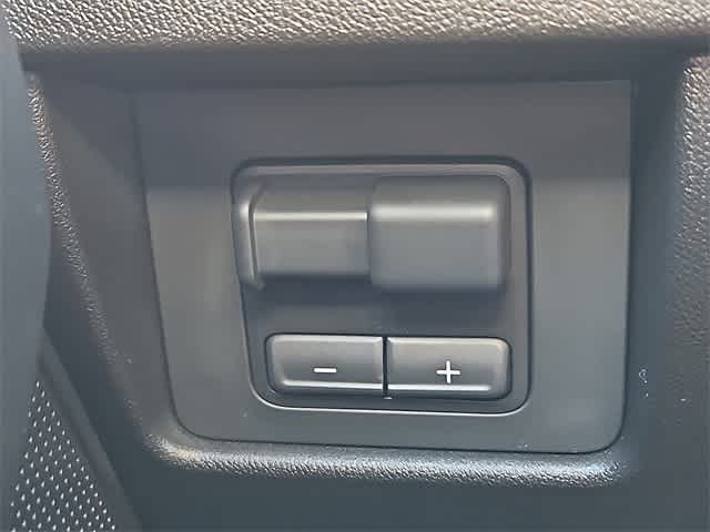 Thumbnail: 2026 Chevrolet Colorado - 19