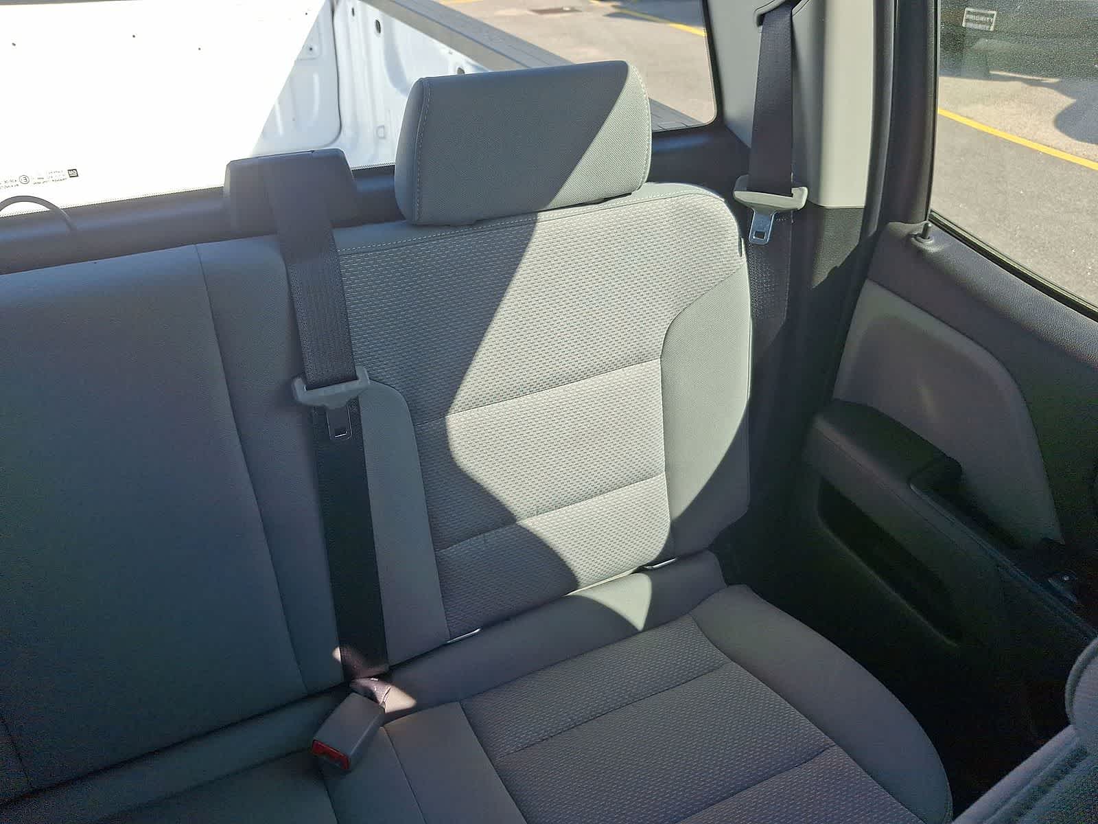 Thumbnail: 2018 Chevrolet Silverado 1500 - 15