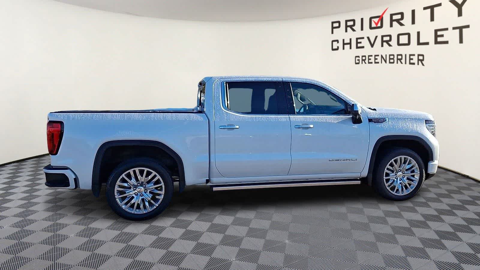 Thumbnail: 2024 GMC Sierra 1500 - 8