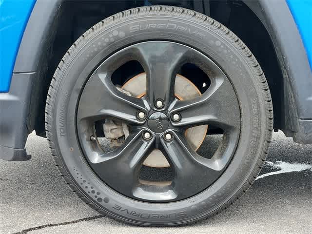 Thumbnail: 2020 Jeep Compass - 37