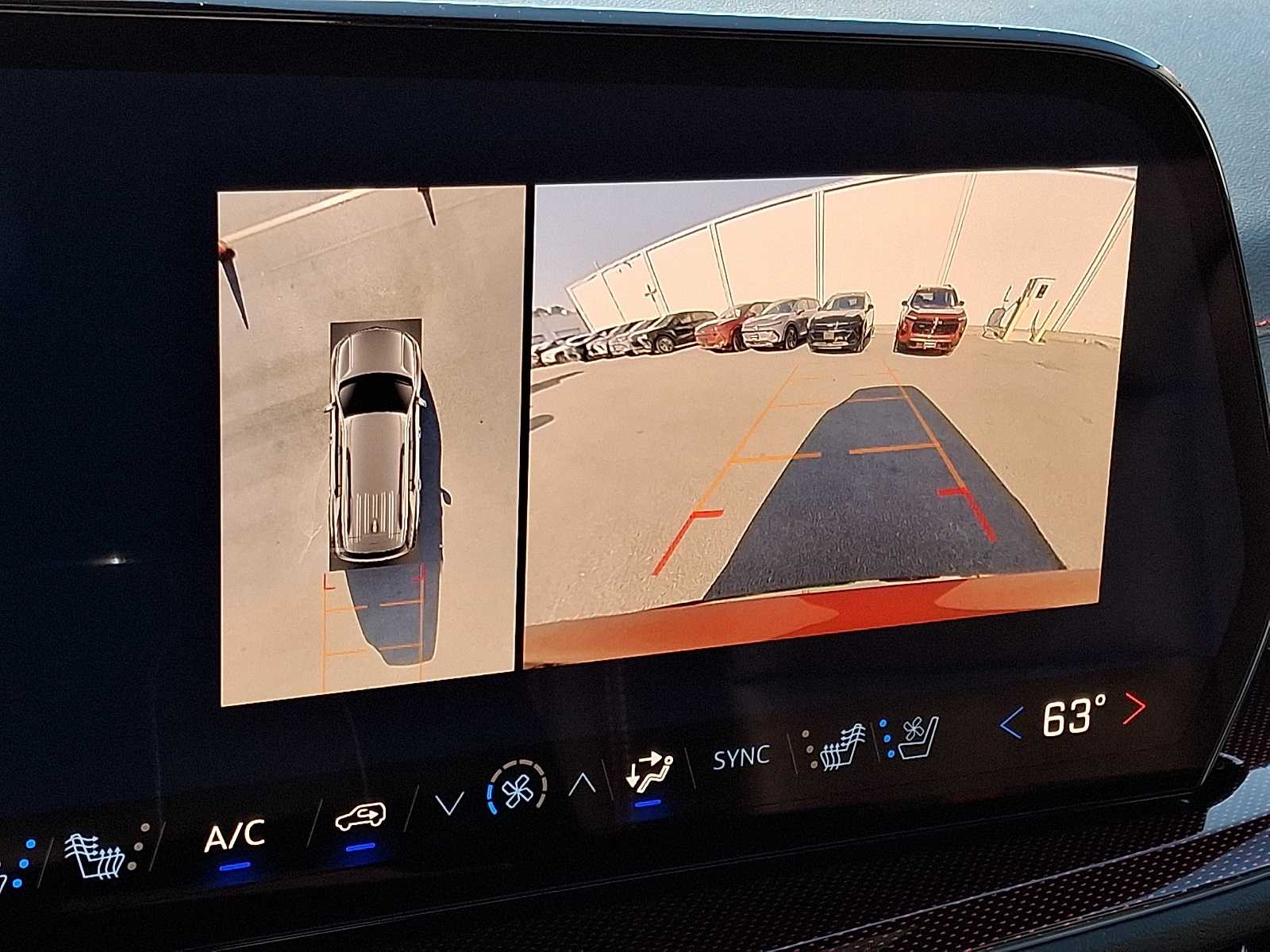 Thumbnail: 2026 Chevrolet Traverse - 17