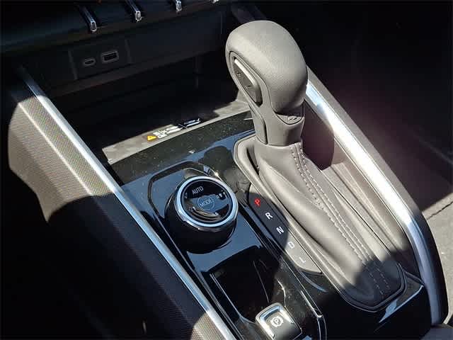 Thumbnail: 2025 Chevrolet Colorado - 10