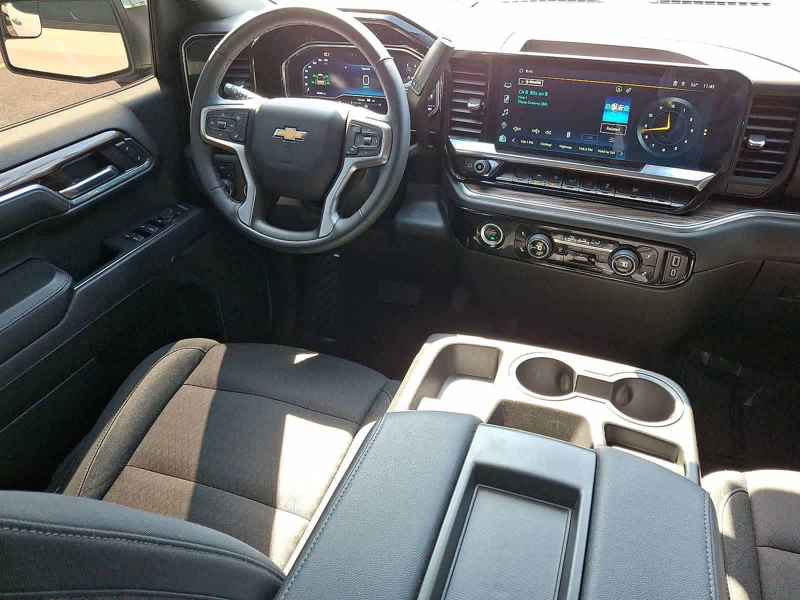 Thumbnail: 2024 Chevrolet Silverado 1500 - 10