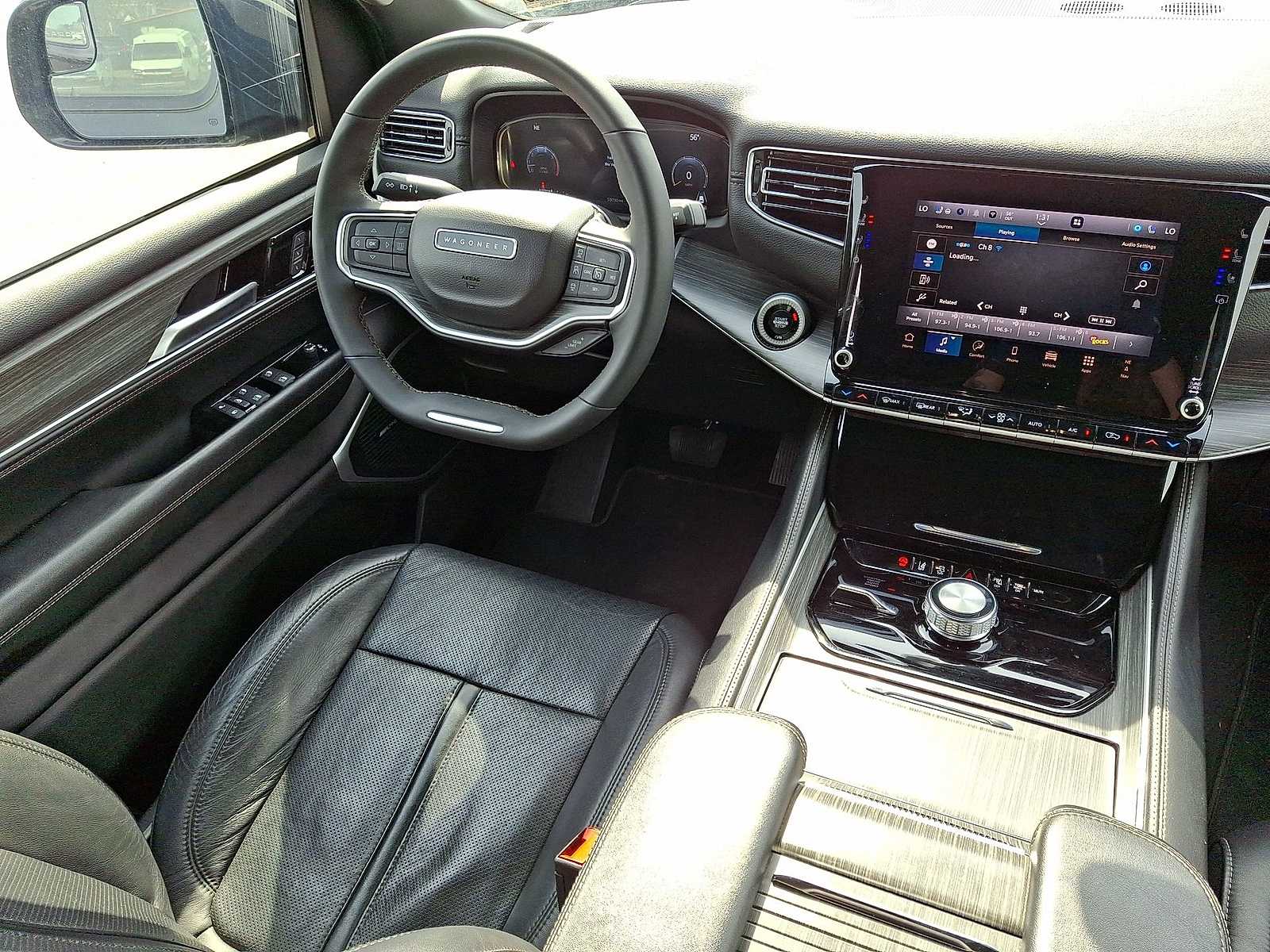 Thumbnail: 2024 Jeep Wagoneer - 10