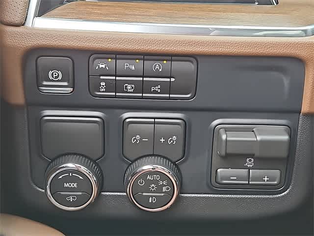 Thumbnail: 2026 Chevrolet Tahoe - 20