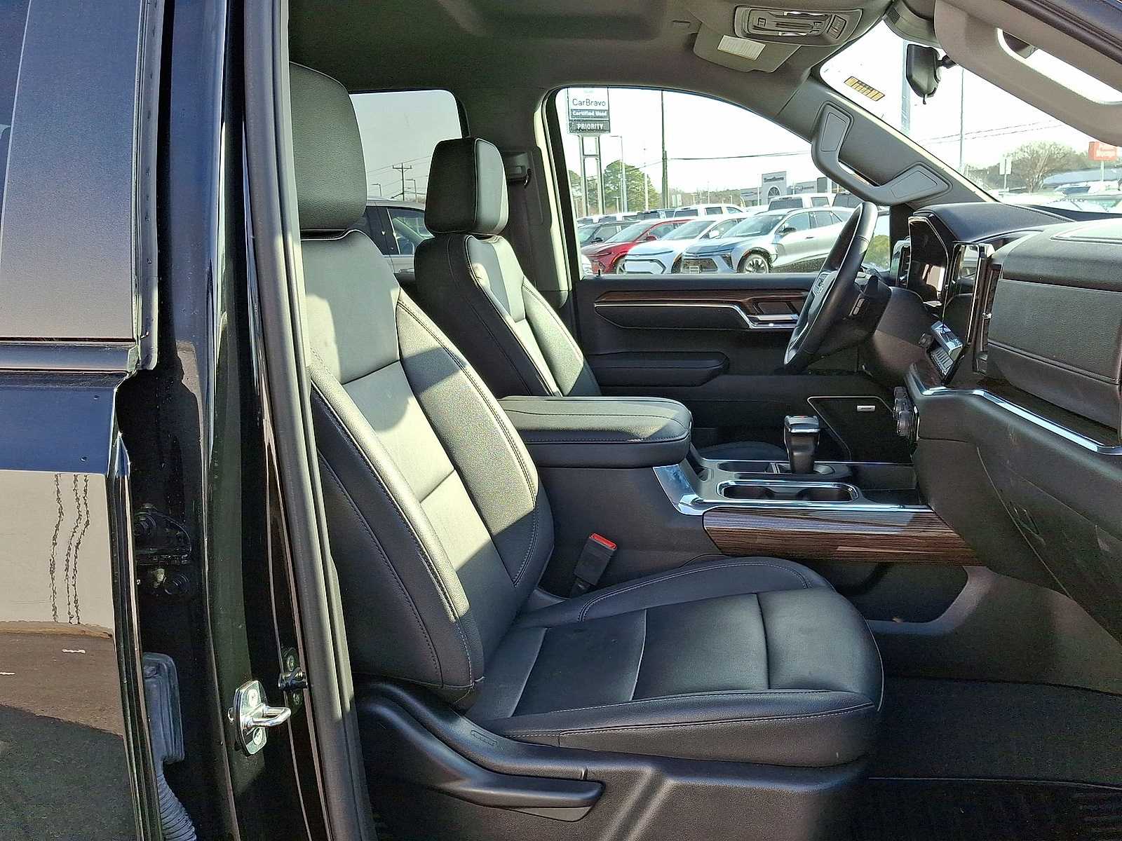 Thumbnail: 2024 Chevrolet Silverado 1500 - 33