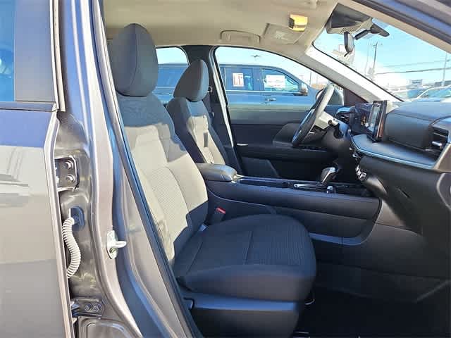 Thumbnail: 2025 Nissan Kicks - 31