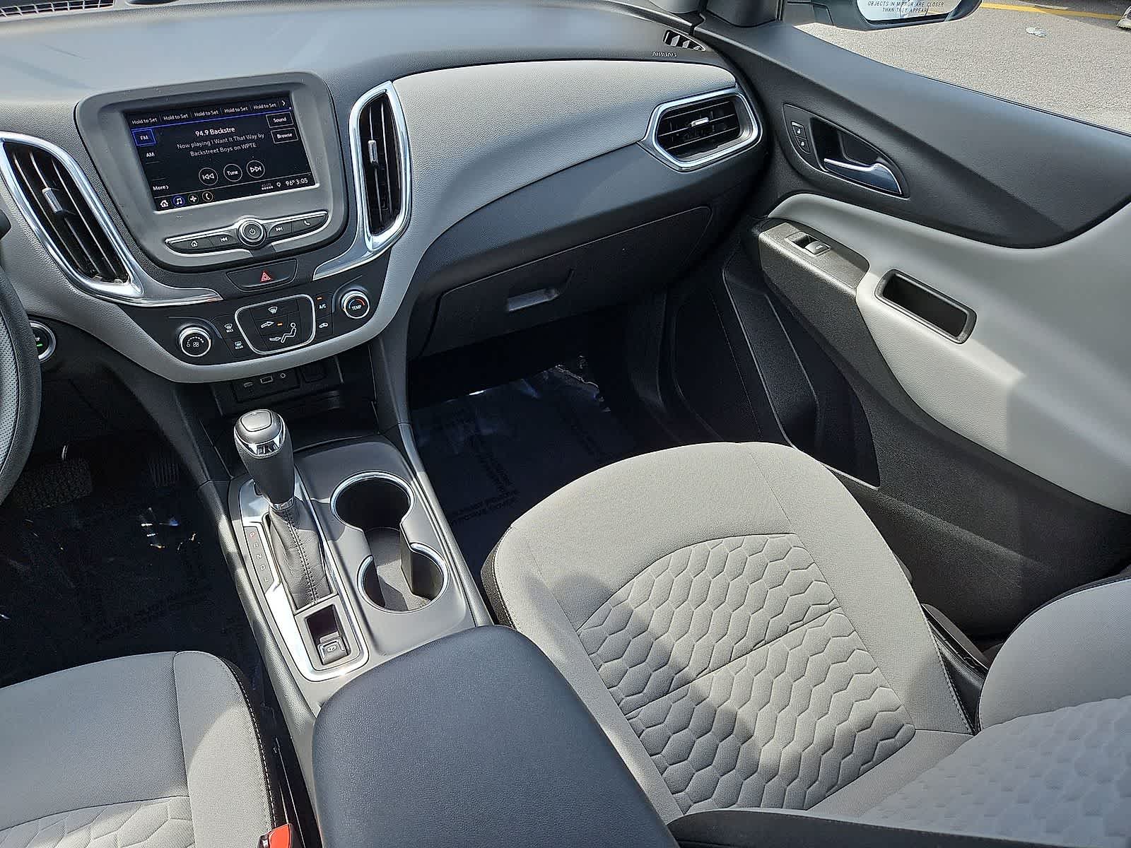 Thumbnail: 2020 Chevrolet Equinox - 12