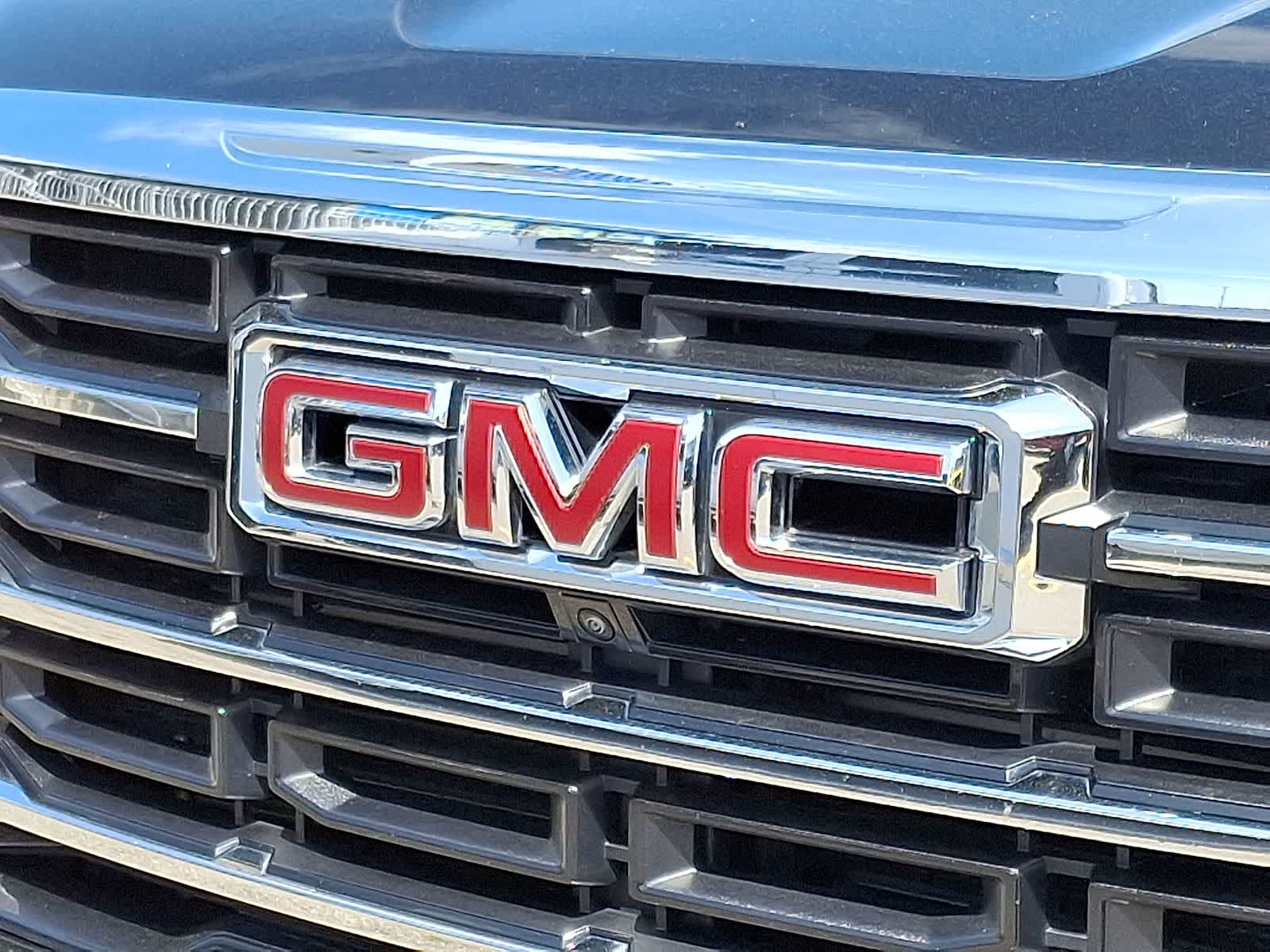 Thumbnail: 2025 GMC Acadia - 37