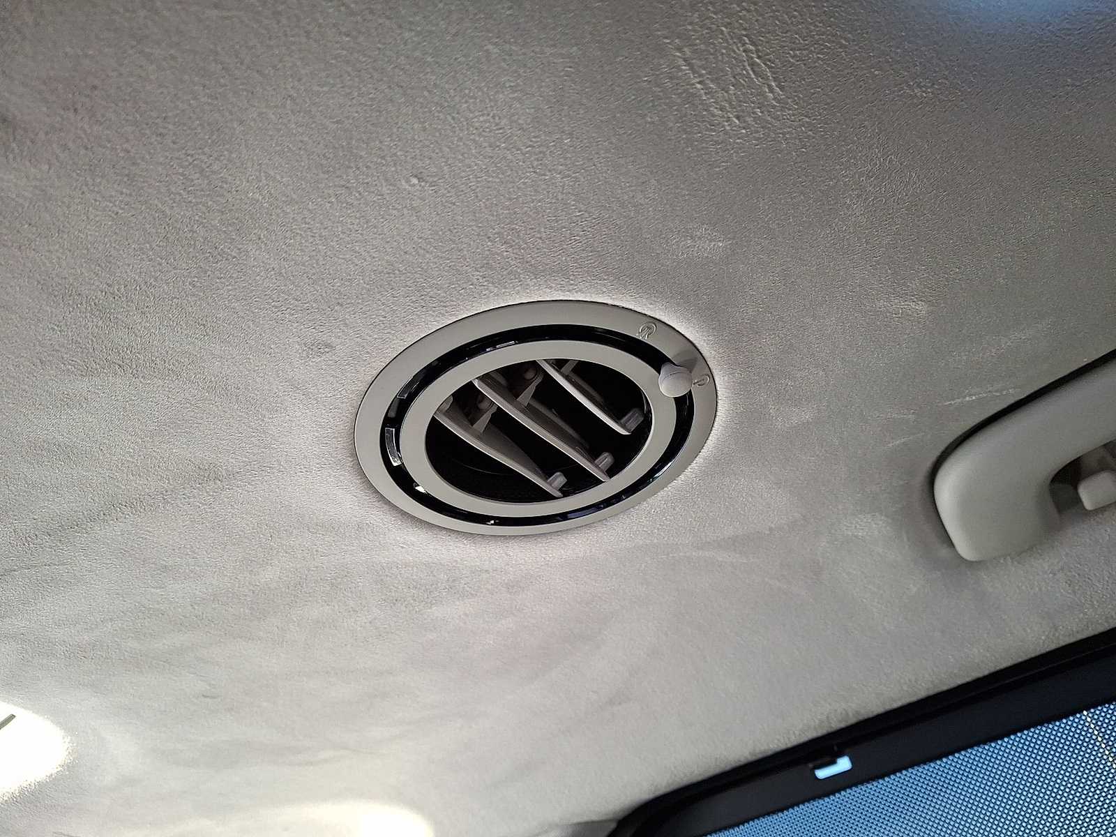 Thumbnail: 2024 Kia Telluride - 28