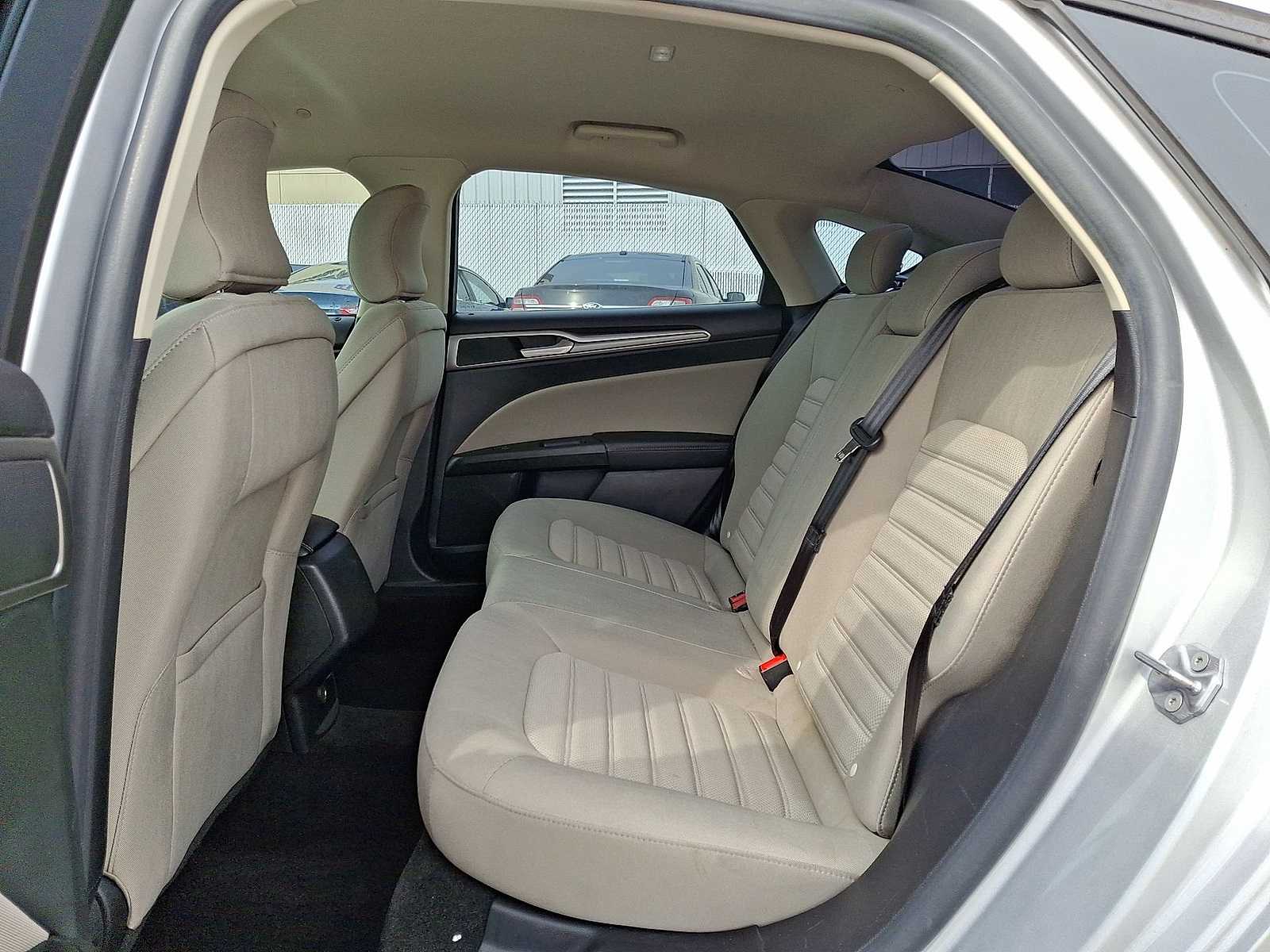 Thumbnail: 2018 Ford Fusion - 28