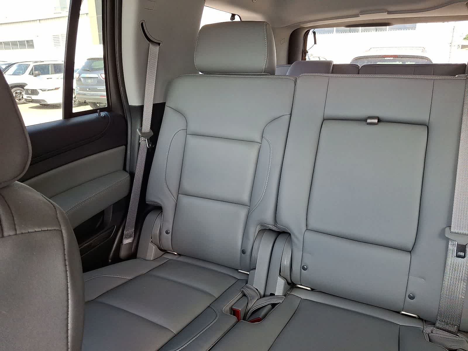 Thumbnail: 2016 Chevrolet Tahoe - 13