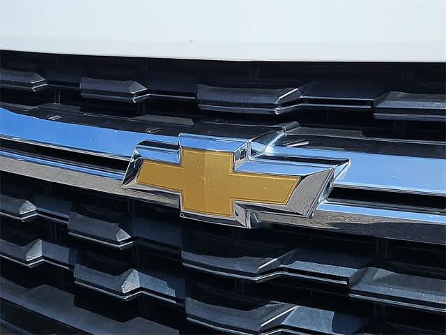 Thumbnail: 2022 Chevrolet Colorado - 33