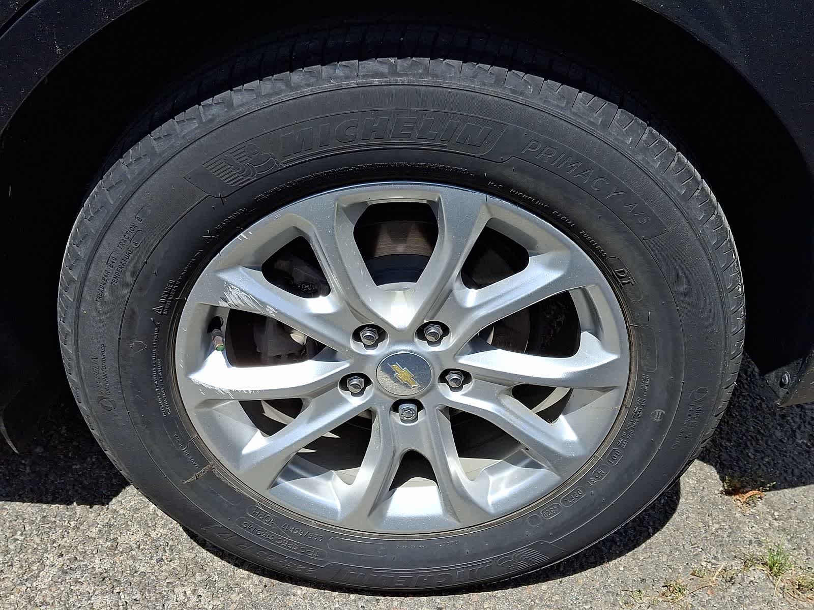 Thumbnail: 2021 Chevrolet Equinox - 6