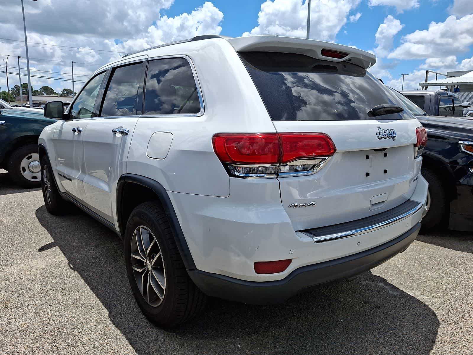 Thumbnail: 2018 Jeep Grand Cherokee - 4