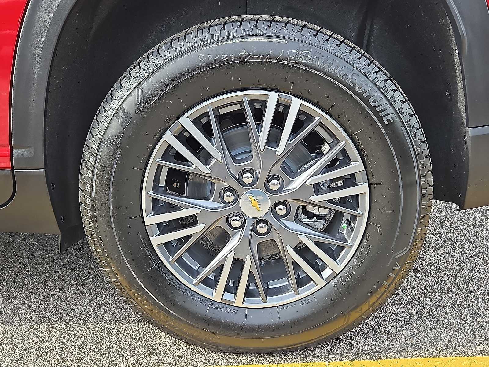 Thumbnail: 2026 Chevrolet Traverse - 7