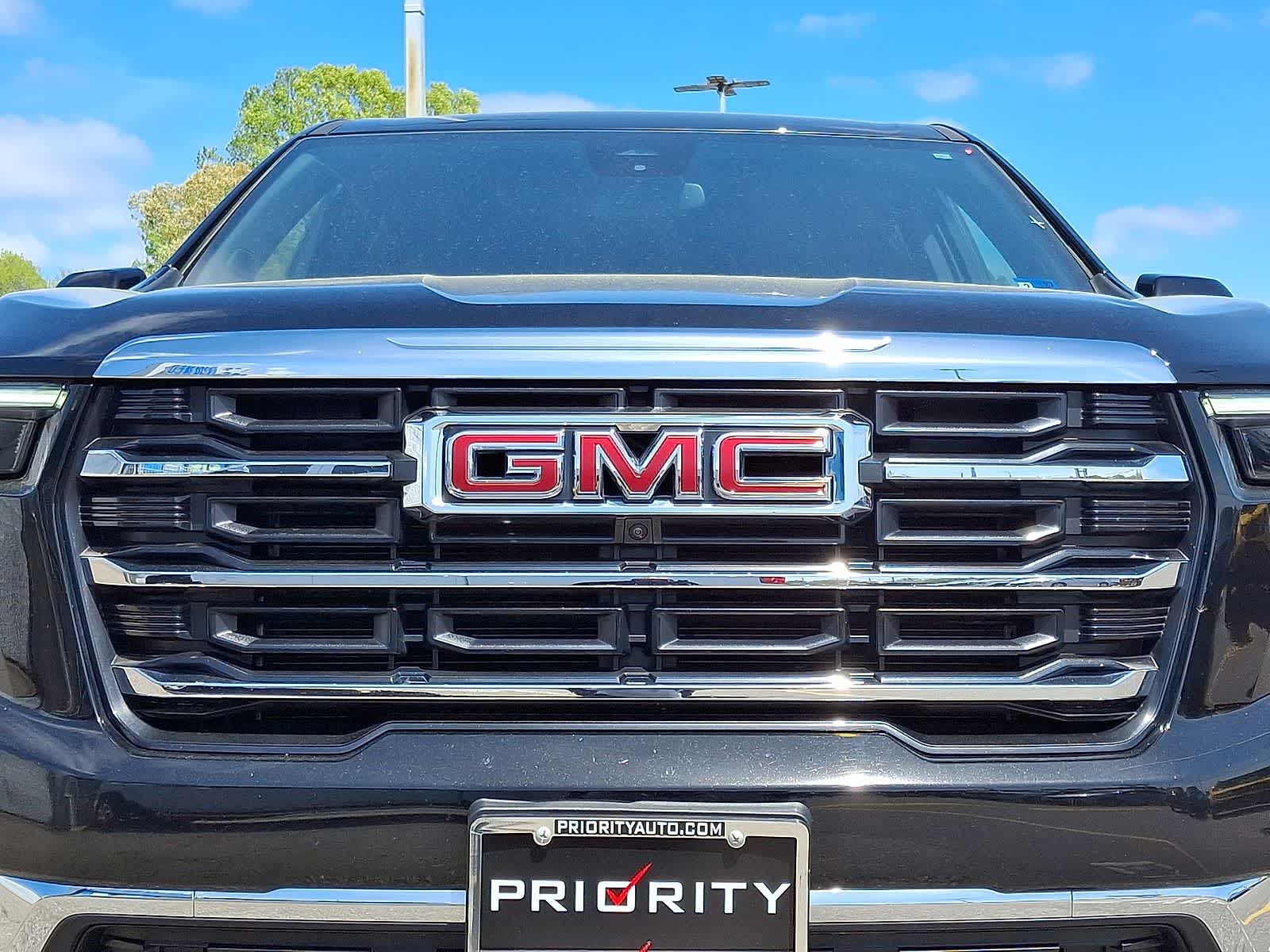 Thumbnail: 2025 GMC Acadia - 36