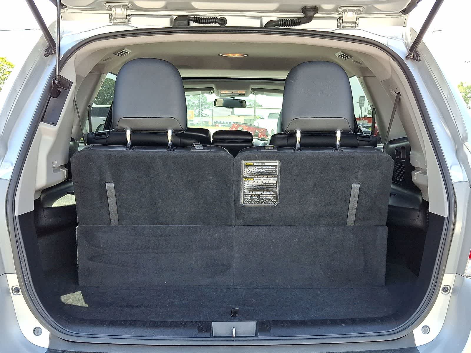 Thumbnail: 2012 Toyota Highlander - 33