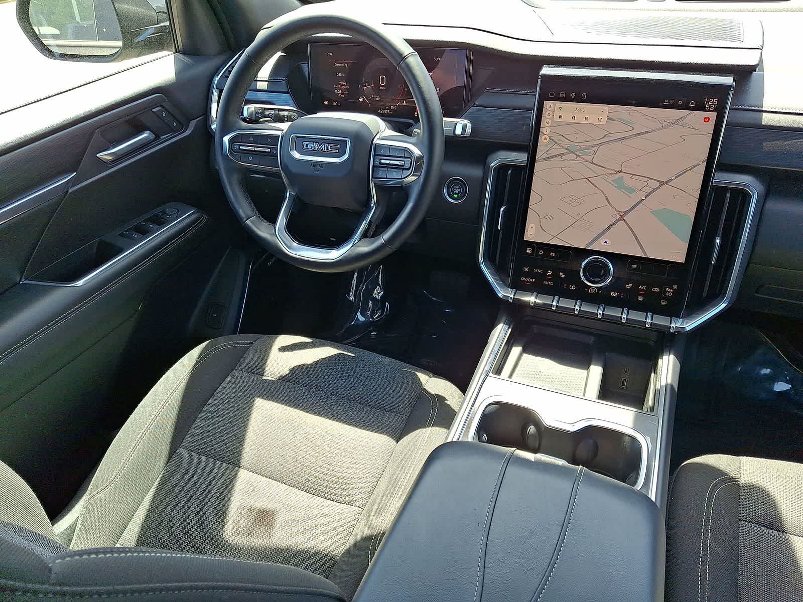 Thumbnail: 2025 GMC Acadia - 10