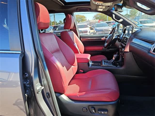 Thumbnail: 2022 Lexus GX - 31