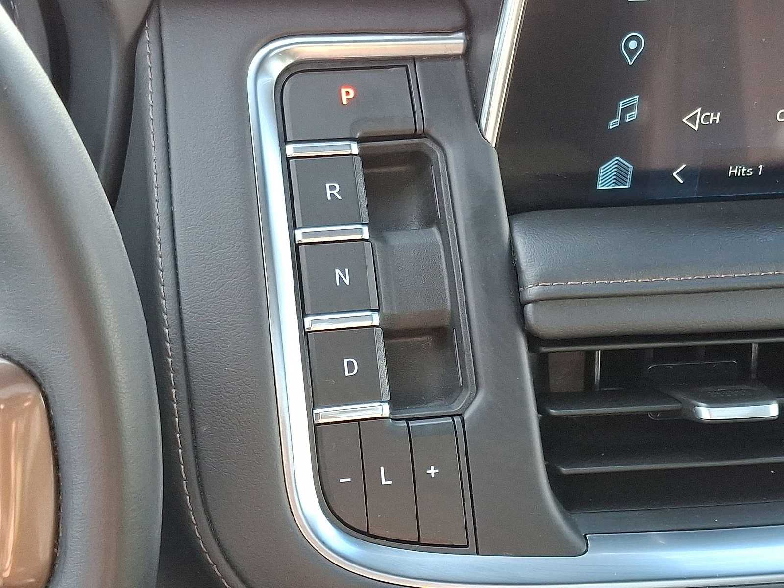 Thumbnail: 2023 Chevrolet Tahoe - 21