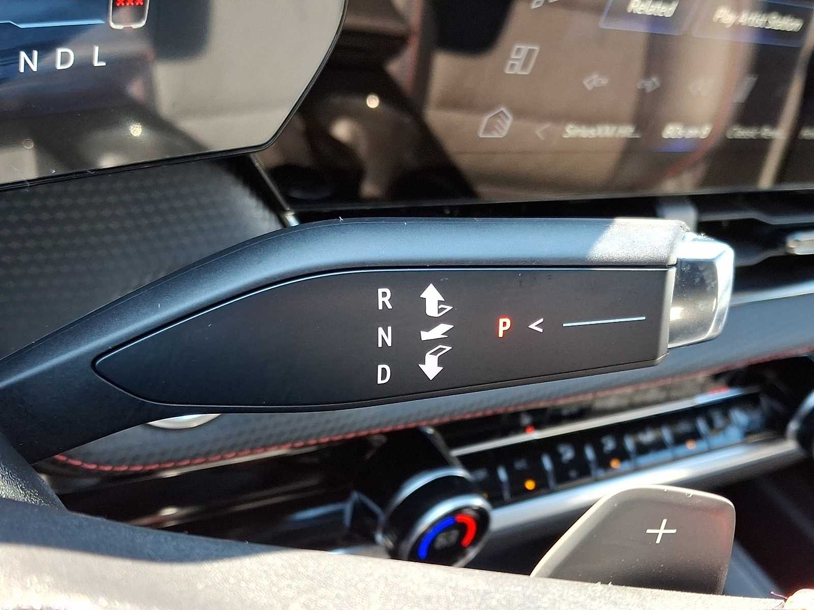 Thumbnail: 2026 Chevrolet Equinox - 12