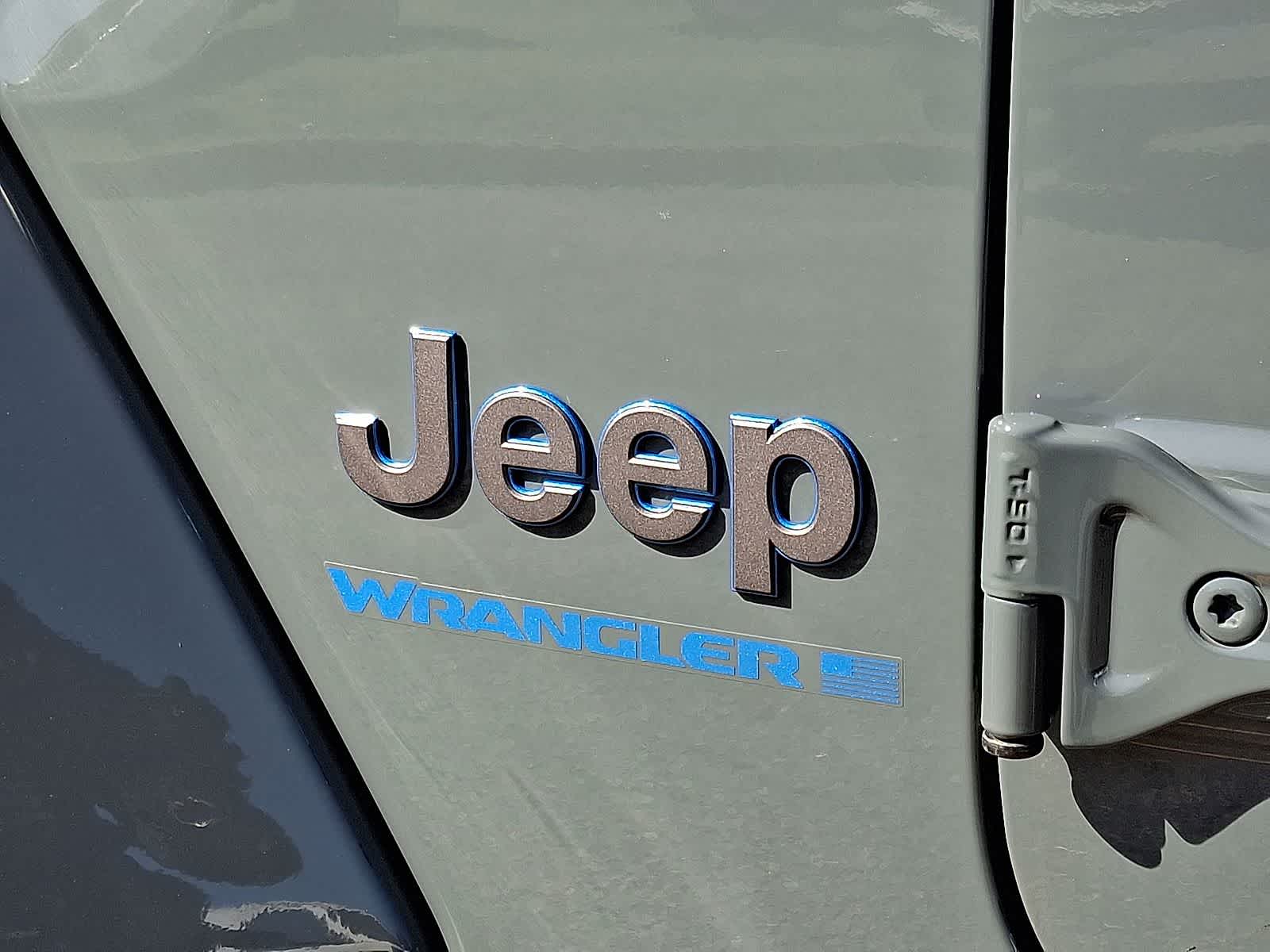 Thumbnail: 2025 Jeep Wrangler - 35