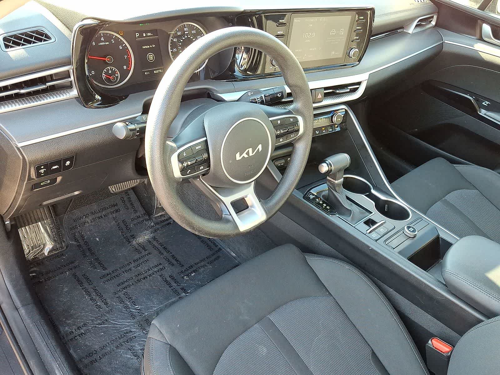 Thumbnail: 2023 Kia K5 - 16