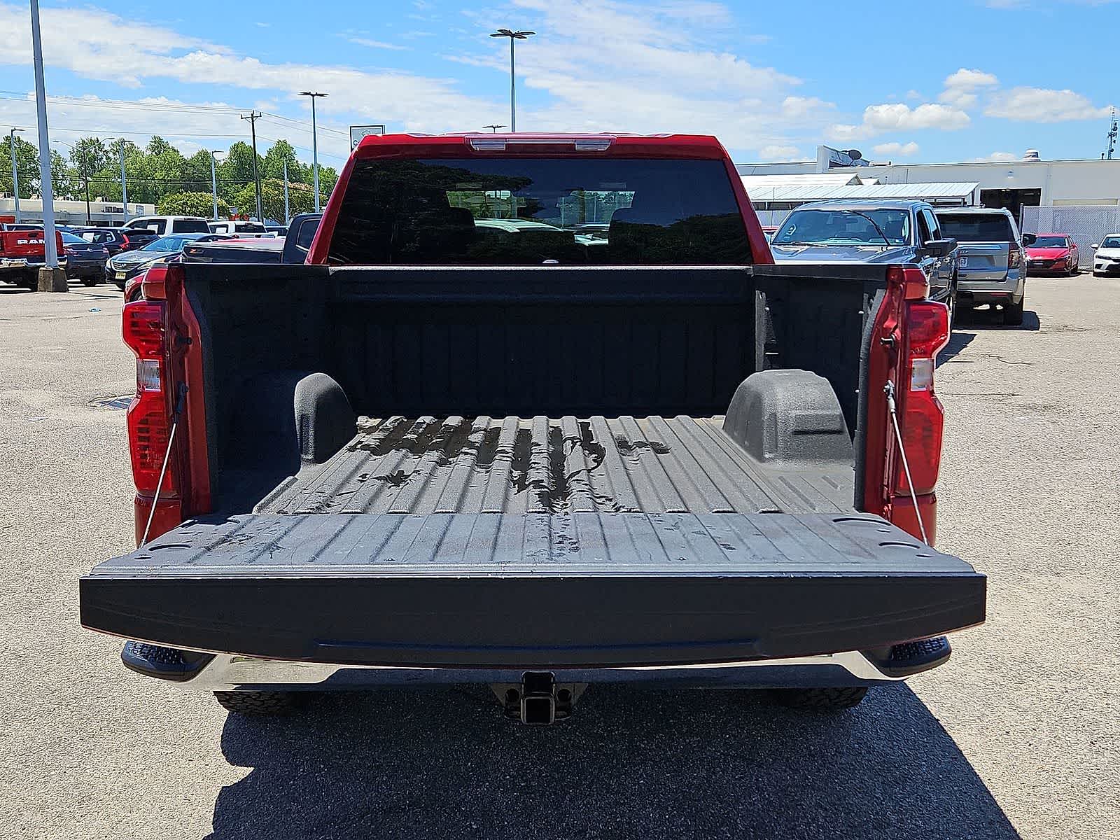 Thumbnail: 2023 Chevrolet Silverado 1500 - 30