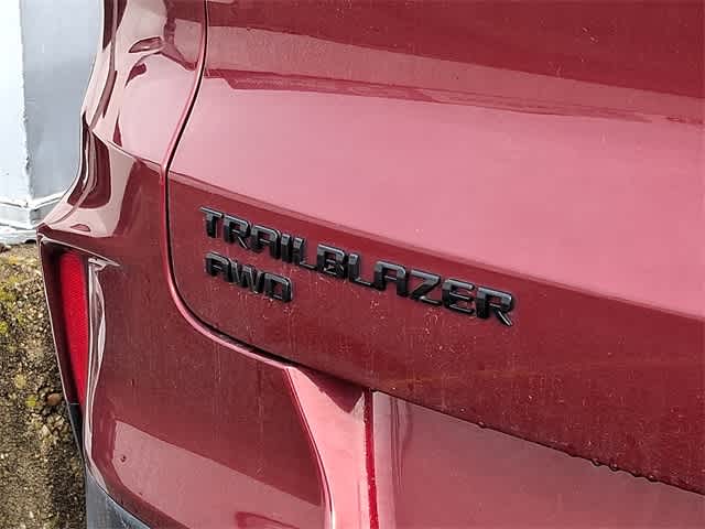 Thumbnail: 2023 Chevrolet TrailBlazer - 5