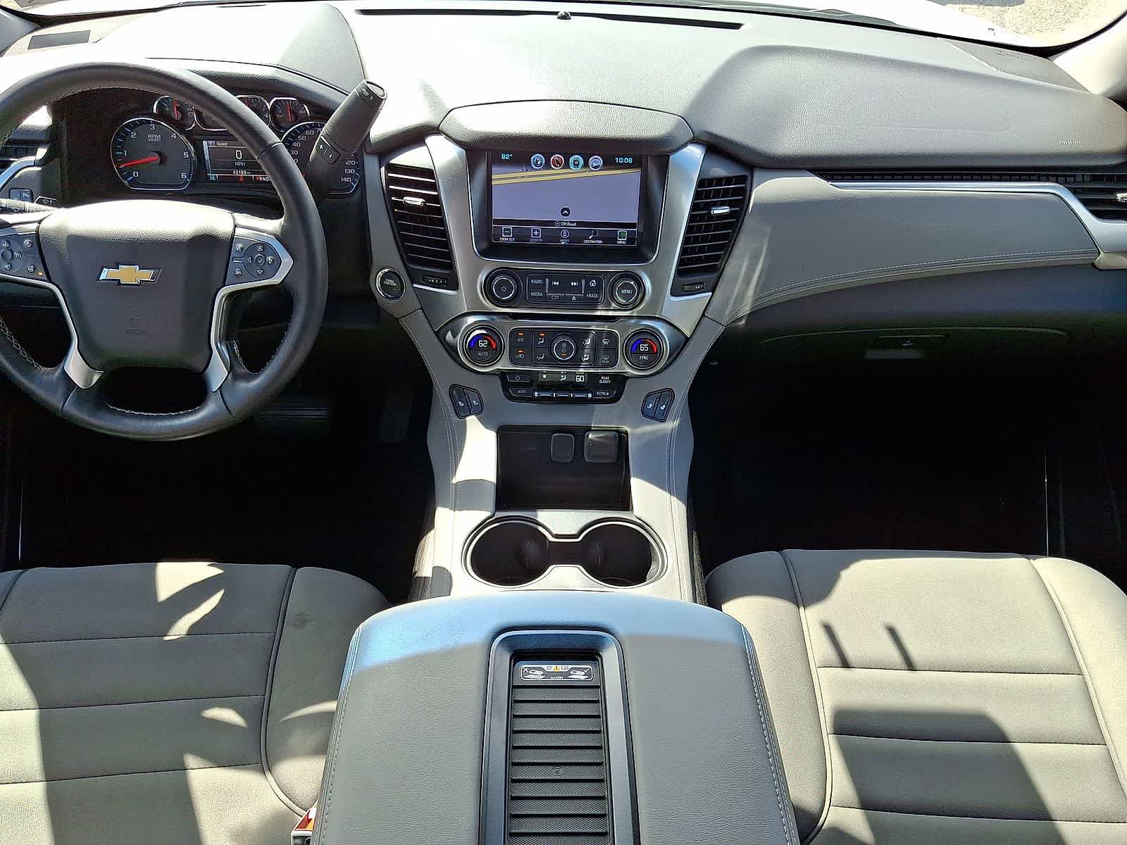 Thumbnail: 2016 Chevrolet Tahoe - 26