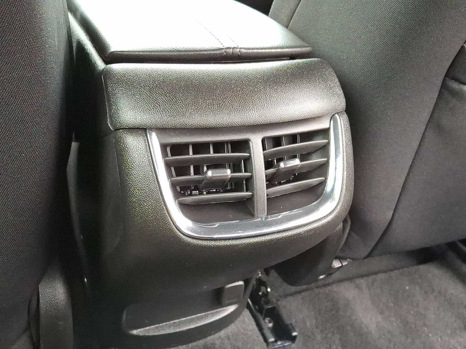 Thumbnail: 2023 Chevrolet Malibu - 26