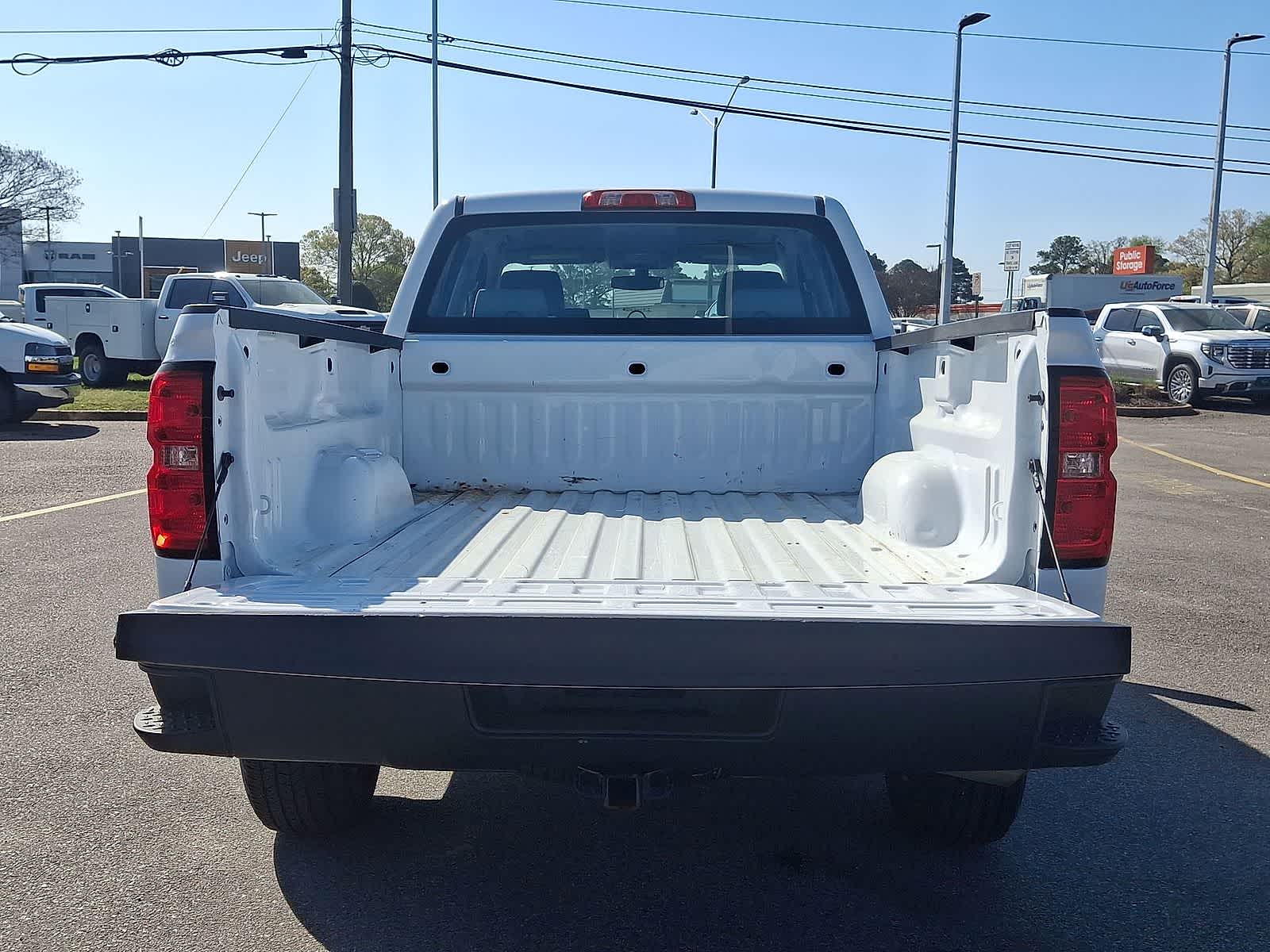 Thumbnail: 2018 Chevrolet Silverado 1500 - 33